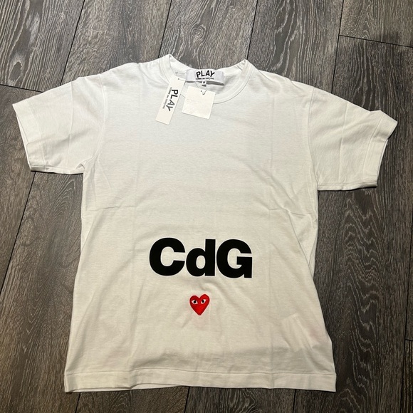 Size: M white t-shirt #white #nike #jordan #commedesgarcons - Picture 1 of 3